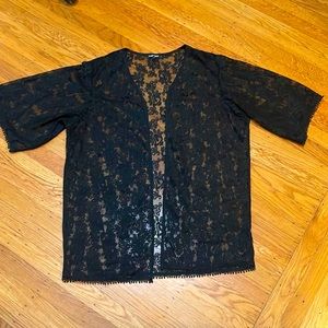 Black Lace Duster M